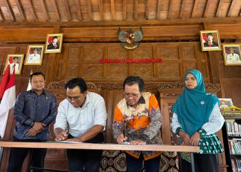 Inisiatif Lampung Sehat Teken 3 MoU Bersama Dinkes, RSUD dan Klinik di Pringsewu untuk Percepatan Eliminasi TBC